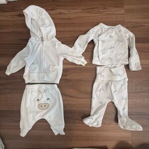 Newborn baby clothes